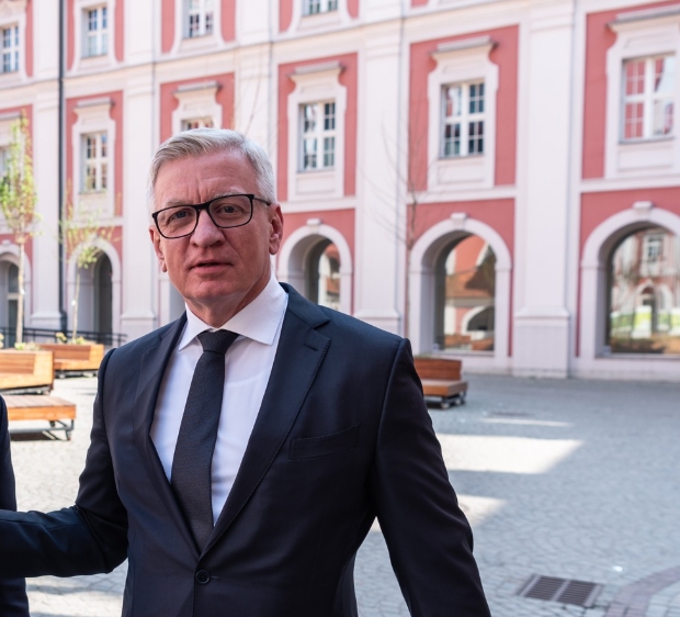 Jacek Jaśkowiak spotka się z mieszkańcami. Najpierw porozmawia z Radą Osiedla