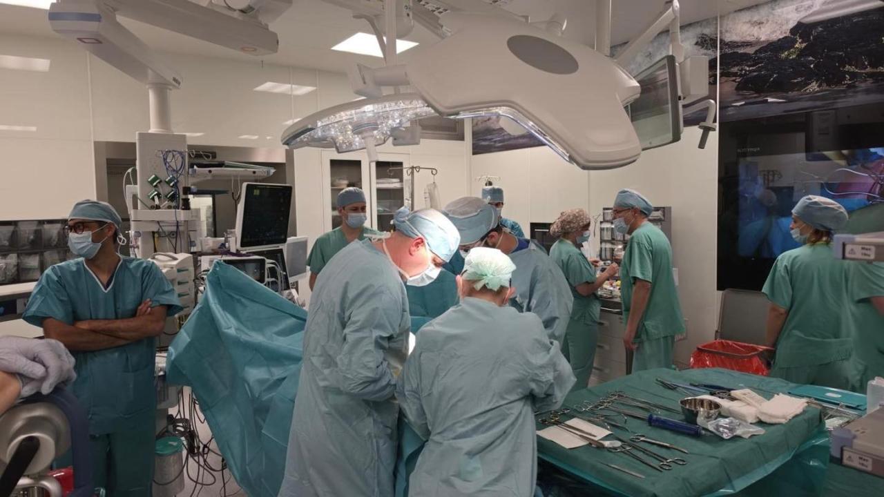 Poznański szpital "dokonał niemal niemożliwego". Serce pacjenta nie biło, temperatura ciała spadła do 22 stopni