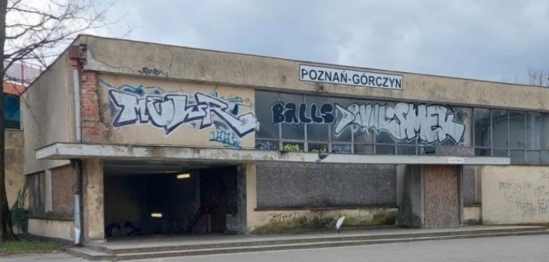 Najbardziej szpecący budynek w Poznaniu ma zniknąć. Wiemy dlaczego