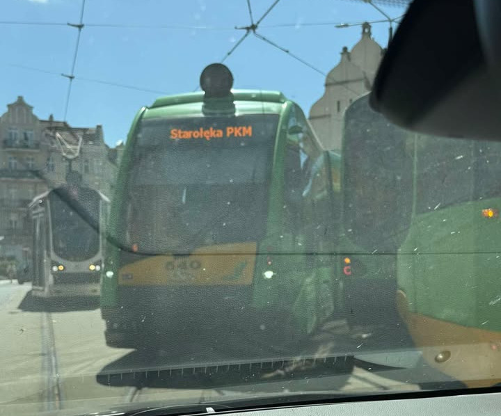 Działania służb MPK na Wildzie. Wstrzymano ruch tramwajów