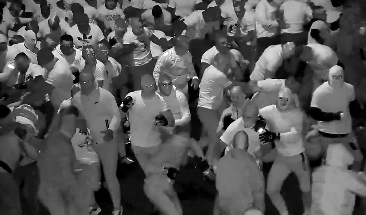 Wielka ustawka pseudokibiców Lecha Poznań i Pogoni Szczecin. Zatrzymano 32 osoby