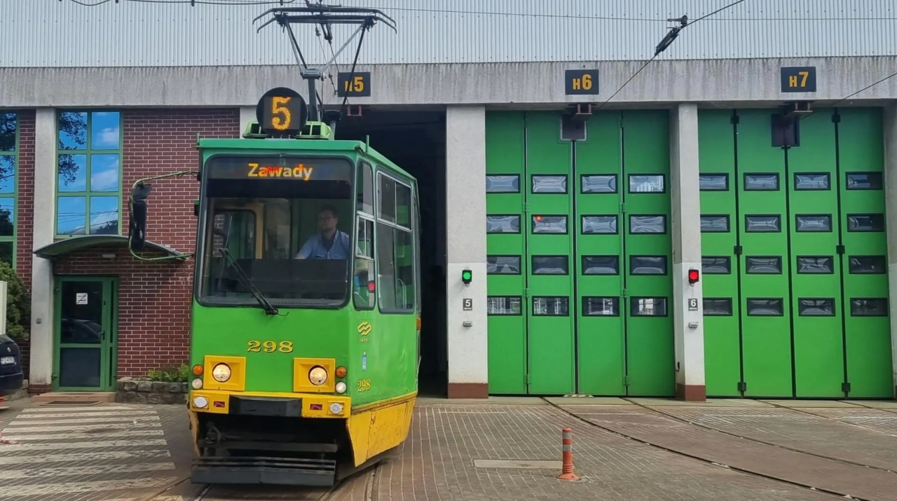 Weekend pożegnań w MPK! "Zrewolucjonizowały poznańską komunikację w okresie PRL", teraz zjeżdżają z tras