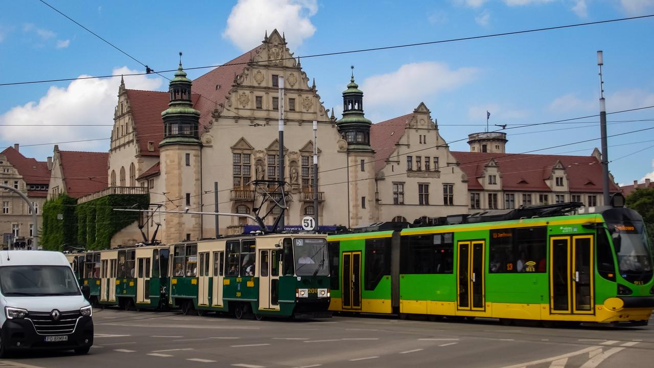 Pożegnanie po 51 latach. Niezwykły widok w weekend na poznańskich ulicach