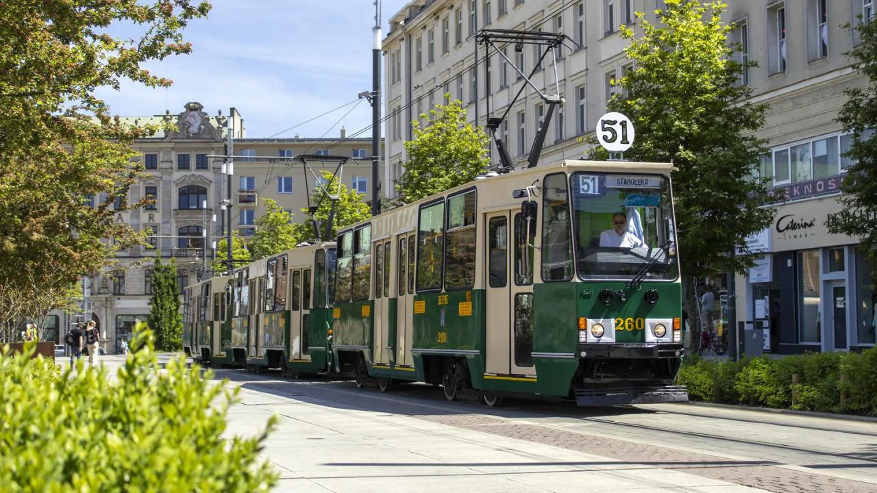 Pożegnanie po 51 latach. Niezwykły widok w weekend na poznańskich ulicach