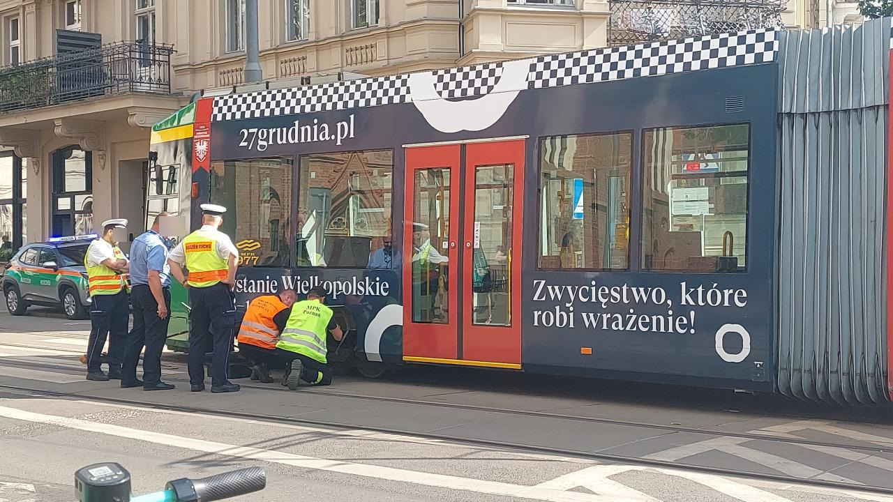 "Kolizja tramwaju z Bonn" wstrzymała ruch w centrum