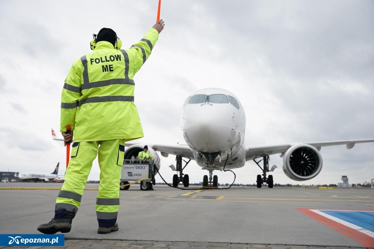 Tu pasażerowie Ławicy latają najchętniej na długi weekend