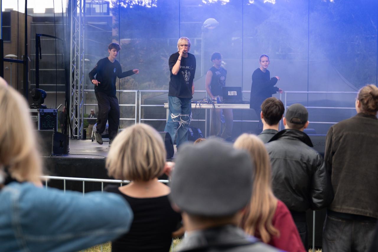 Na Kampusie Morasko ruszyło Wielkie Grillowanie [fotorelacja]