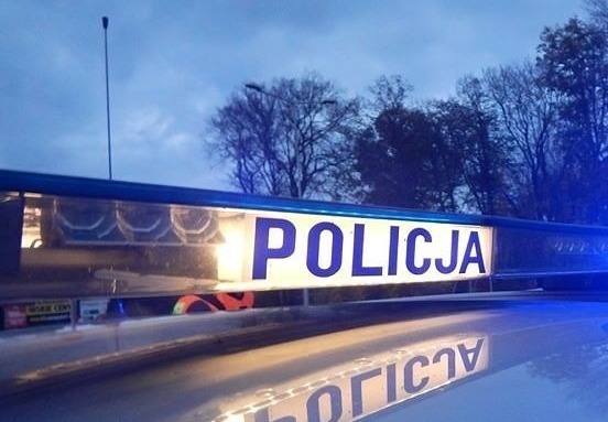 Miał niespełna 3 promile alkoholu we krwi. Policja zatrzymała 23-latkowi prawo jazdy