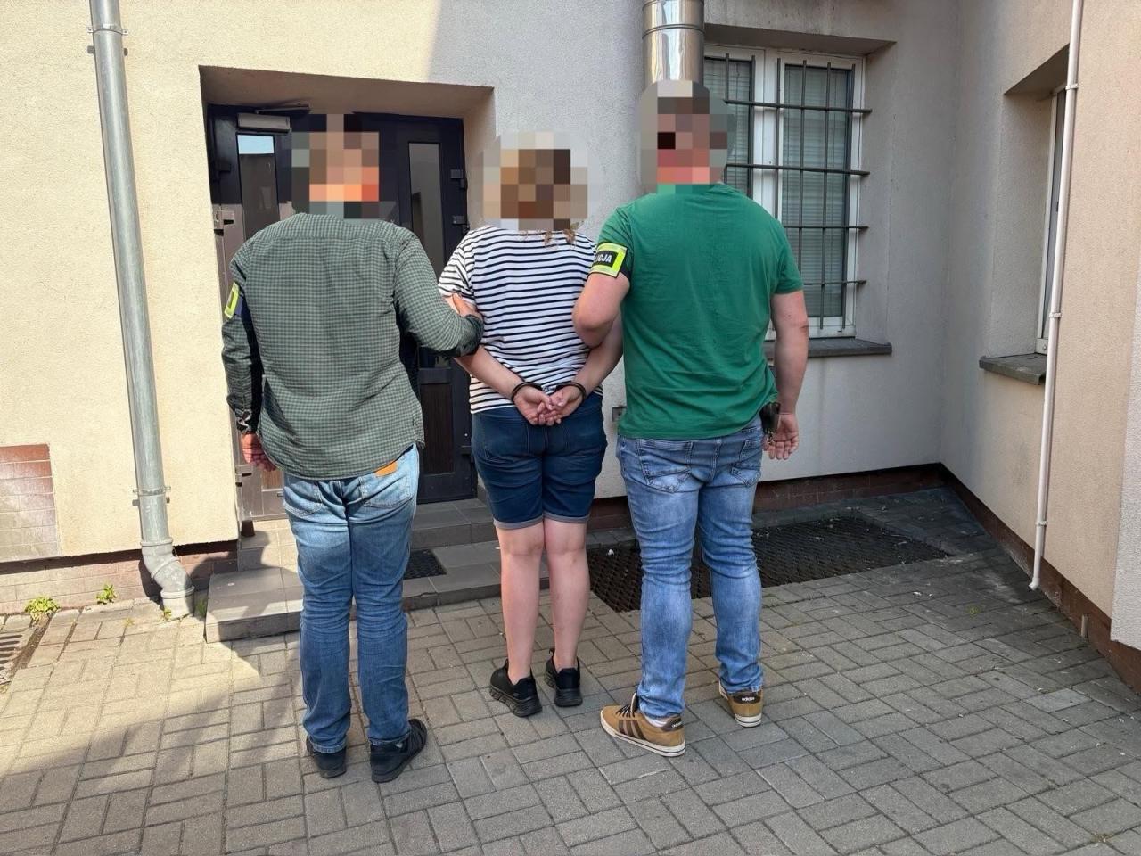 Małżeństwo seniorów z regionu przygotowało kilkadziesiąt tysięcy złotych. Po pieniądze przyszła 43-latka