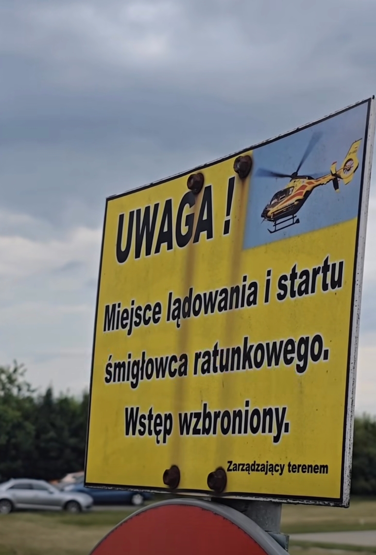Skrajnie niebezpieczna sytuacja przy wielkopolskim szpitalu. Kierowcy uniemożliwili lądowanie śmigłowca LPR