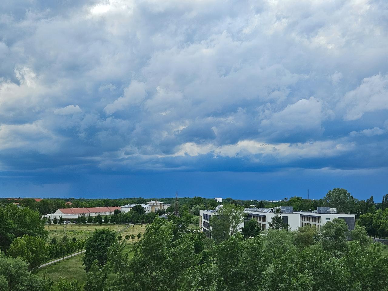 IMGW znów ostrzega. Alerty pierwszego stopnia dotyczą również Poznania i powiatu