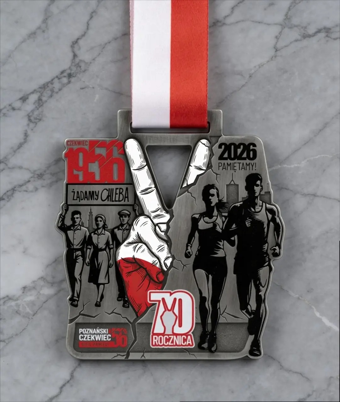 Zrezygnował z udziału w Biegu Czerwca '56, gdy zobaczył błąd na medalach. "Przepraszam, ale co to jest "czeKwiec"?"