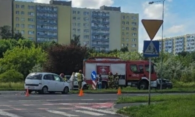 Os. Bolesława Śmiałego: zderzenie dwóch samochodów