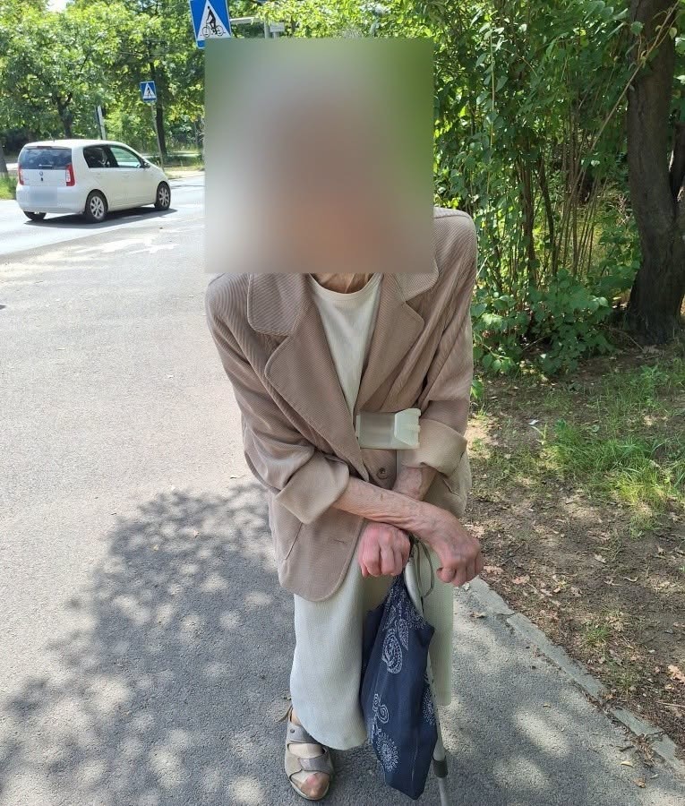Zagubiona seniorka w poznańskim parku. Pomogli mieszkańcy