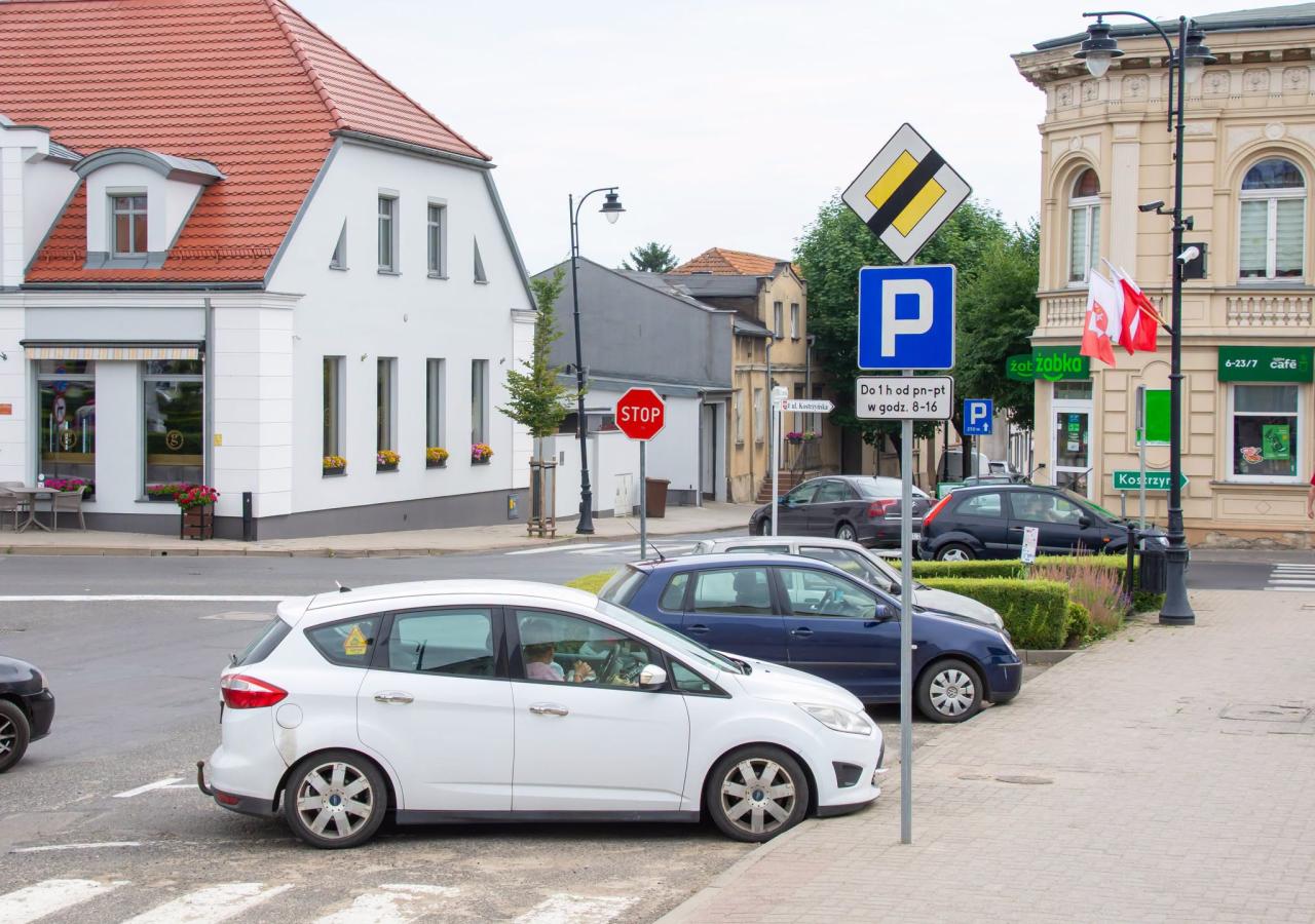 Podpoznańska gmina przypomina o ważnych zasadach. Chodzi o parkowanie!