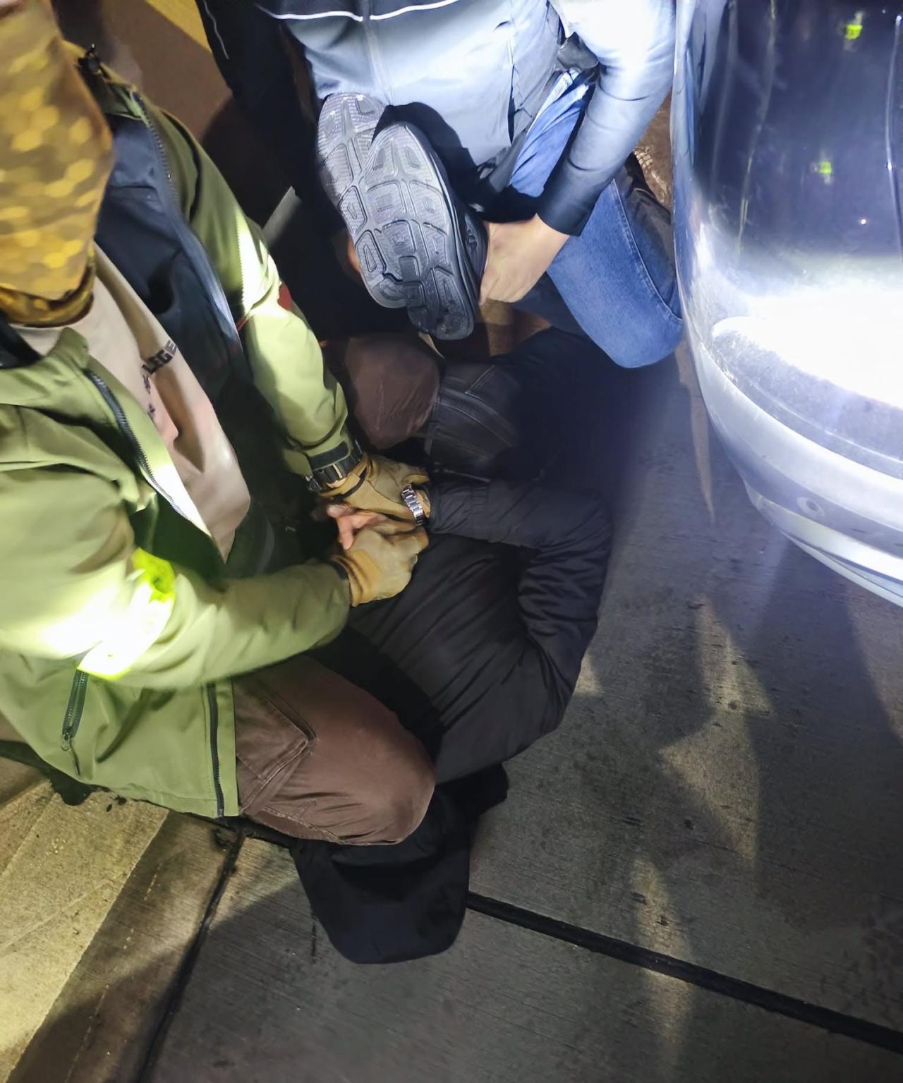 Ukradli auto na terenie Niemiec, wpadli na A2 pod Bukiem
