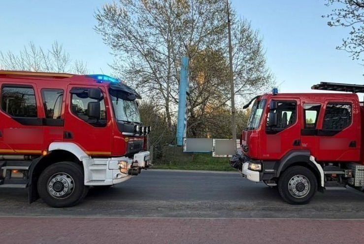 Pożar zboża w powiecie kościańskim. Ogień zagrażał pobliskim budynkom