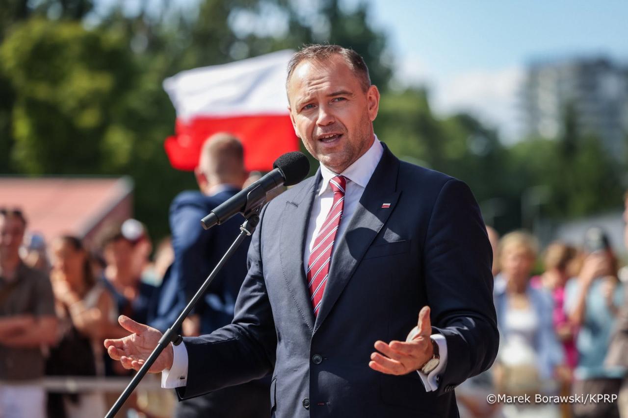 Nawoływał w Internecie do zamordowania Karola Nawrockiego, 52-latka zatrzymano