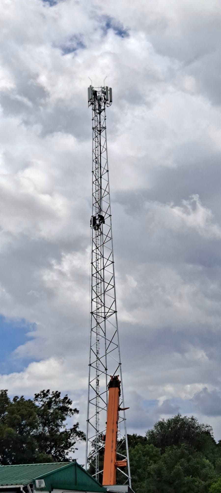 Miasto w zachodniej części regionu bliżej cywilizacji? Powstaje stacja bazowa telefonii komórkowej