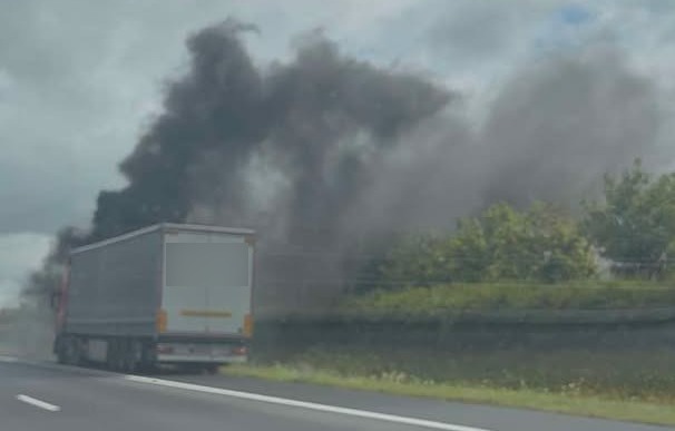 Pożar ciężarówki na S5 pod Poznaniem. Trasa zablokowana!