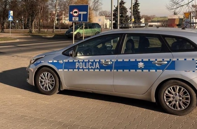 Obywatel Kolumbii wsiadł po pijaku za kierownicę. "To zakończyło się twardym lądowaniem w rowie."