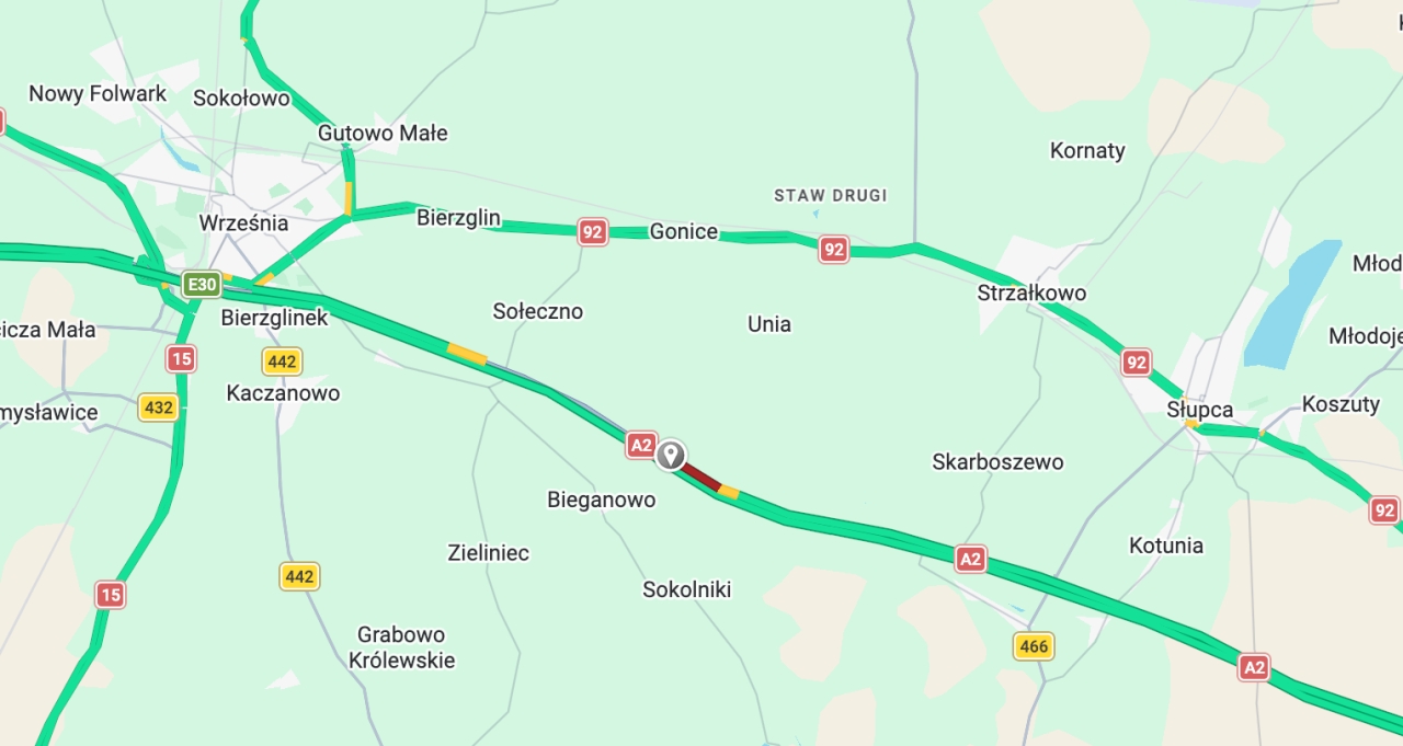 Zderzenie busa i ciężarówki na A2 w regionie. Utrudnienia