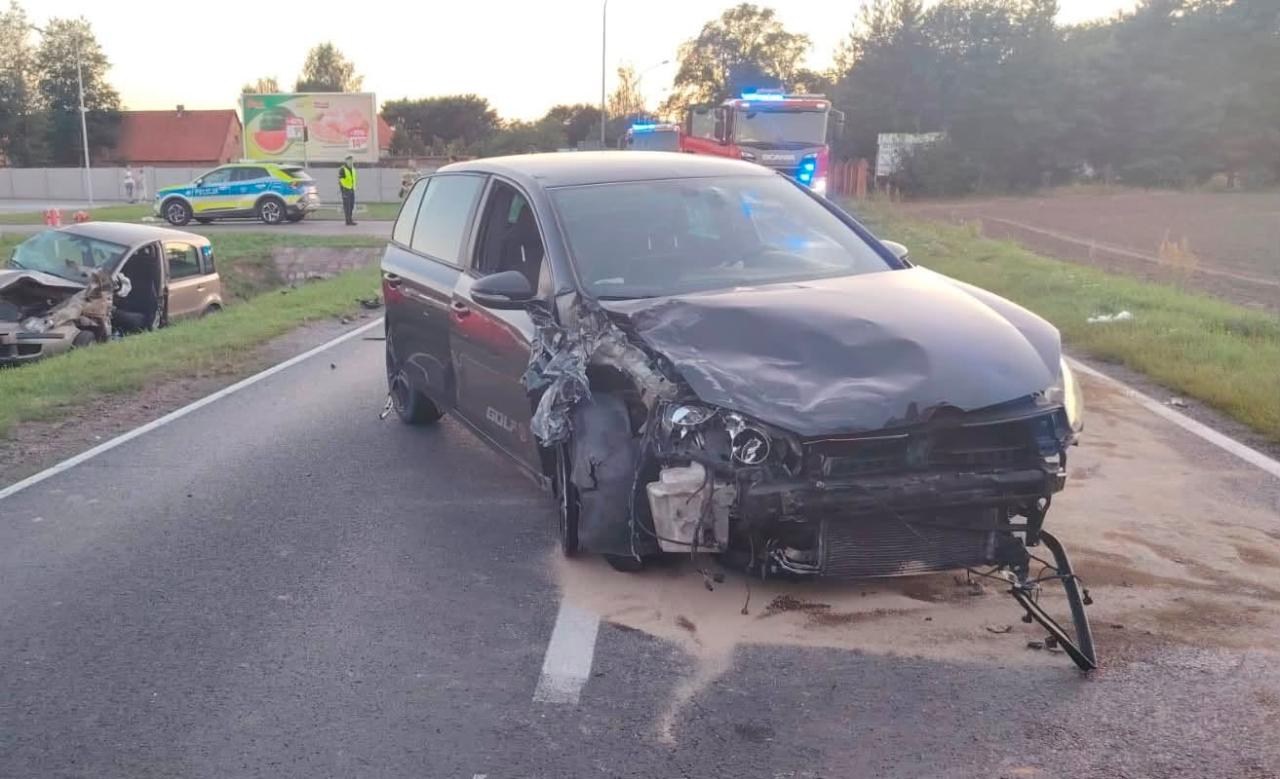 Tragiczny wypadek w Rogoźnie. Kierowca z dożywotnim zakazem prowadzenia pojazdów i 3 promilami