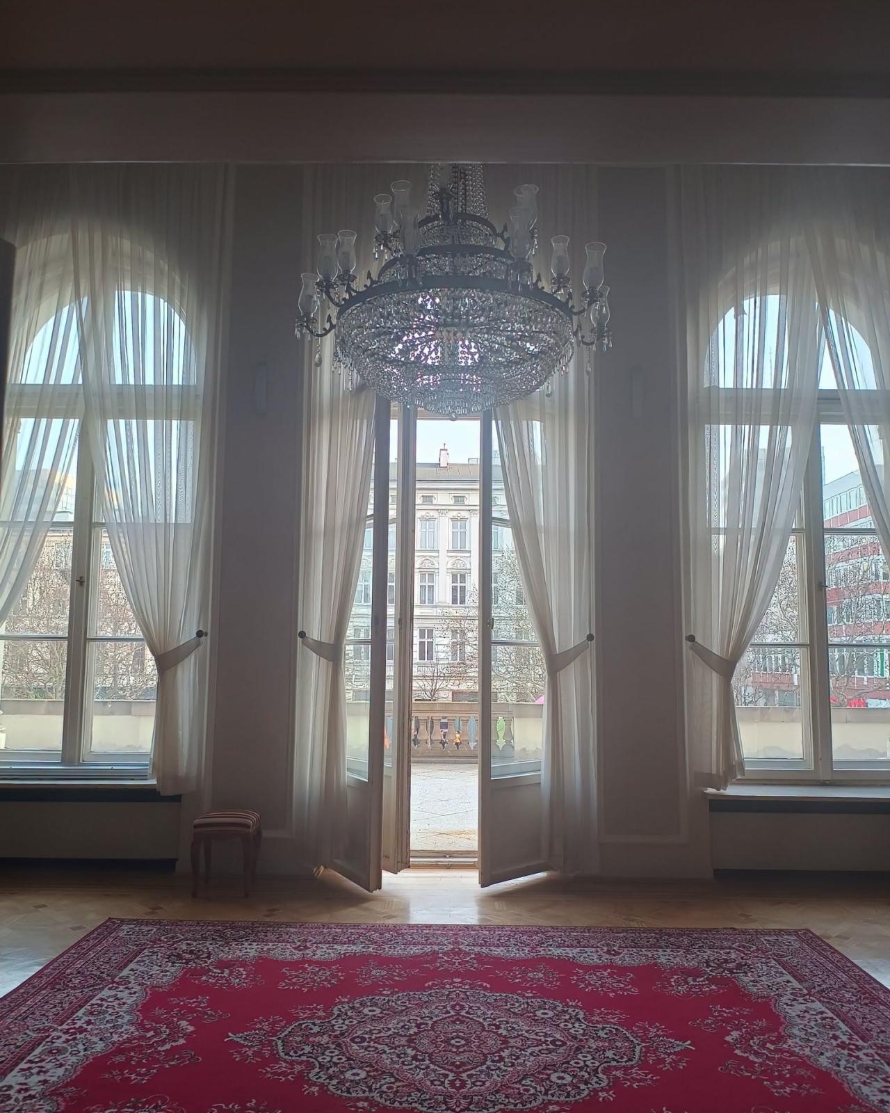 Poznański teatr szuka wolontariuszy
