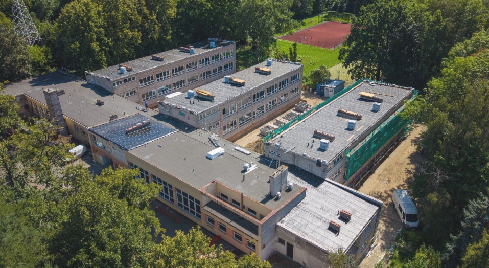 Trwają remonty i modernizacje poznańskich szkół. Chcą zdążyć przed pierwszym dzwonkiem