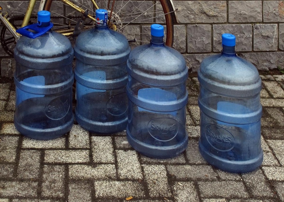 Mieszkańcy nie mogą pić wody z kranu z powodu wykrytych bakterii kałowych
