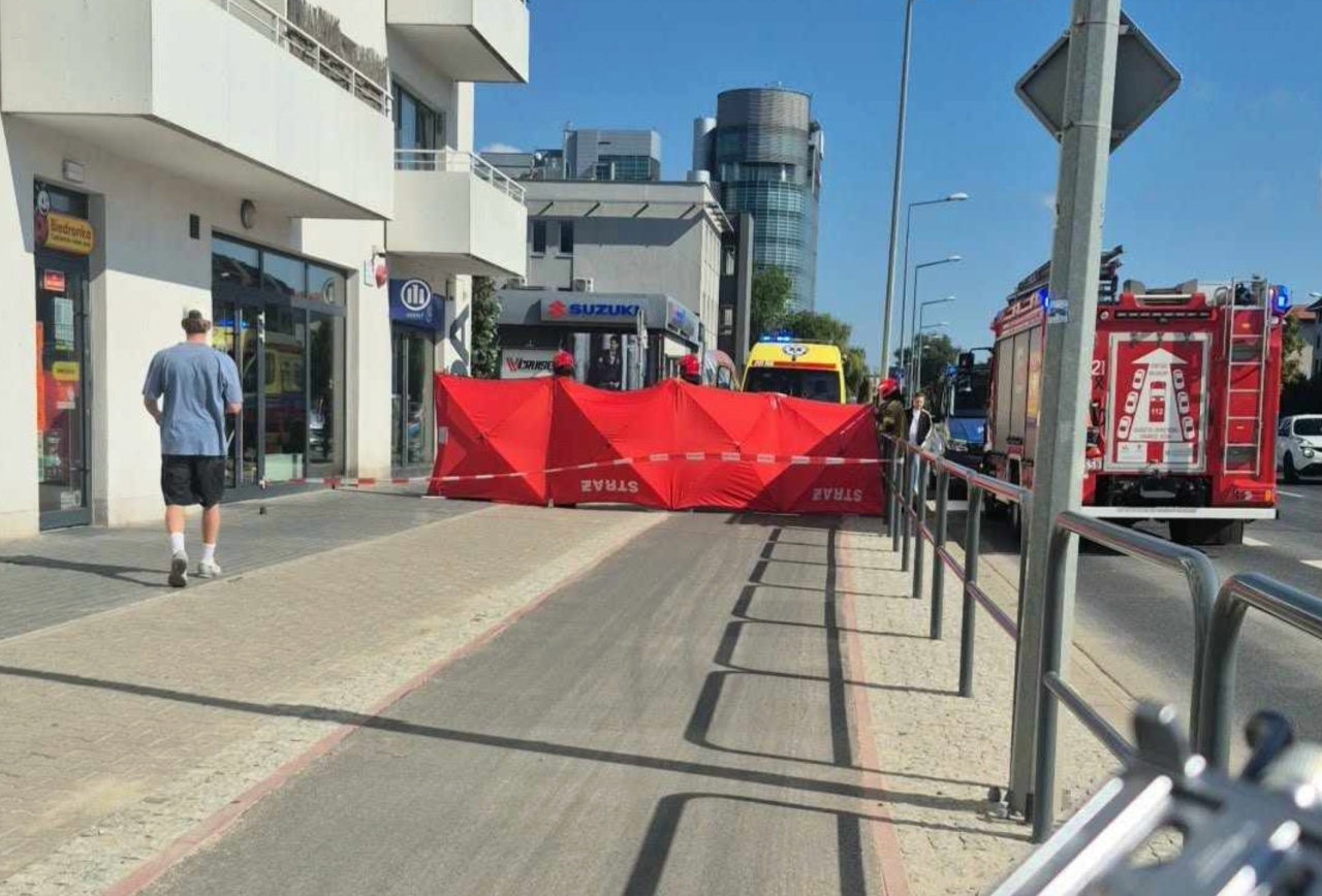 Tragedia przy Bułgarskiej. Kobieta spadła z wysokości, nie przeżyła