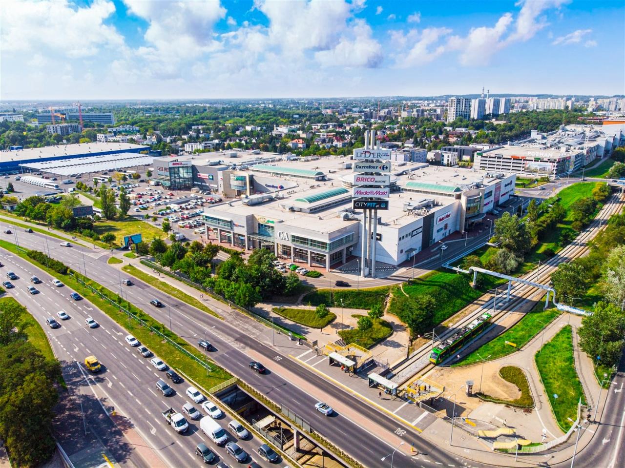 Poznańska galeria handlowa sprzedana!