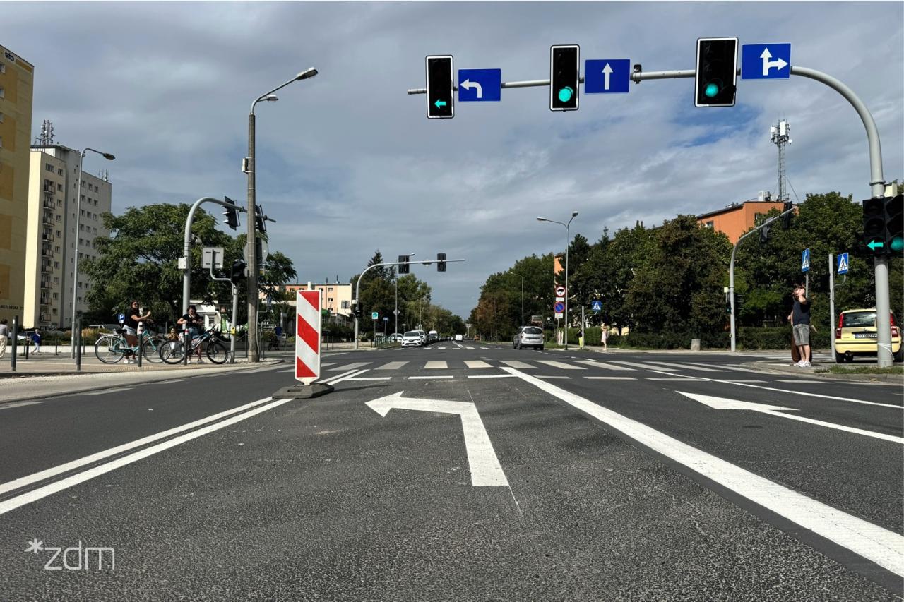 Duże poznańskie skrzyżowanie już po zmianach. Ma być bezpieczniej