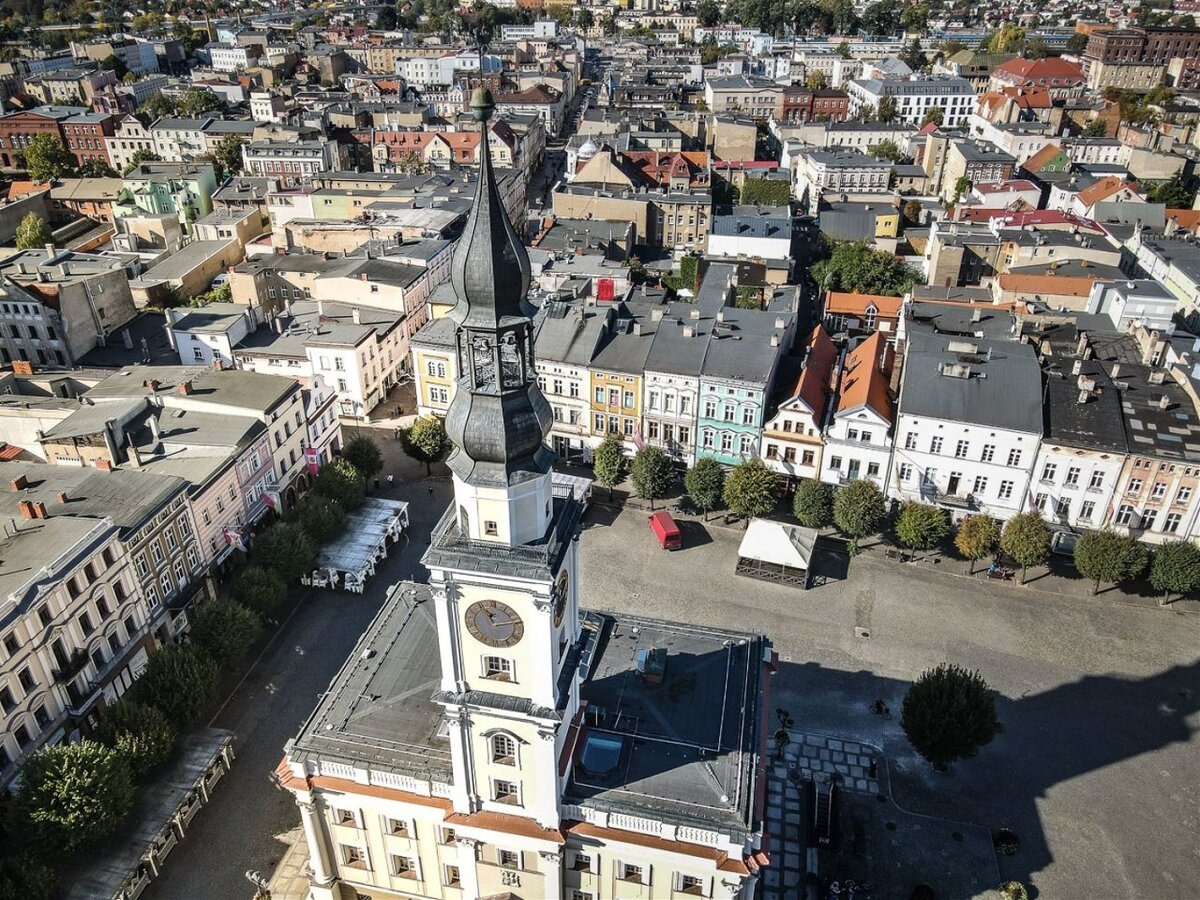 Rynek wielkopolskiego miasta przejdzie wielką metamorfozę. Podpisano umowę!