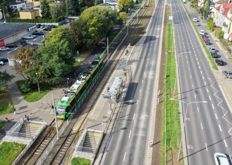 Warszawska: realizowane są prace przy infrastrukturze rowerowej. "Dalej trasa zostanie poprowadzona w kierunku Swarzędza"