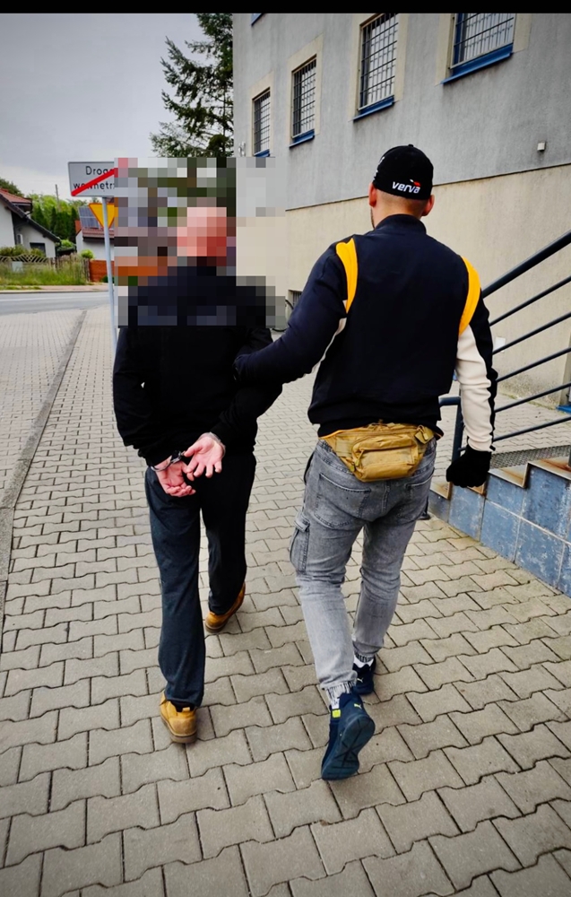 Seniorka przekazała 20 tysięcy złotych. Zatrzymano mieszkańca Poznania