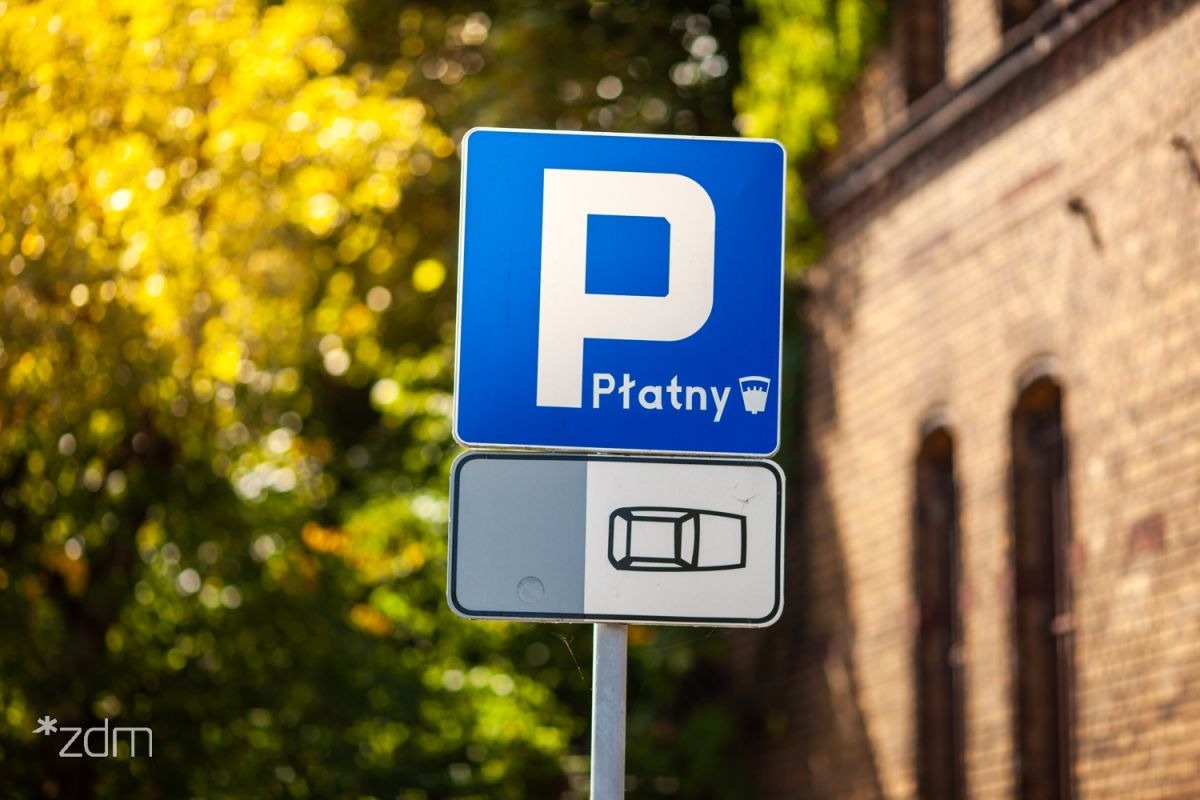 Miały być trzy bezpłatne godziny parkowania w nowej SPP w Poznaniu, będzie 40 minut