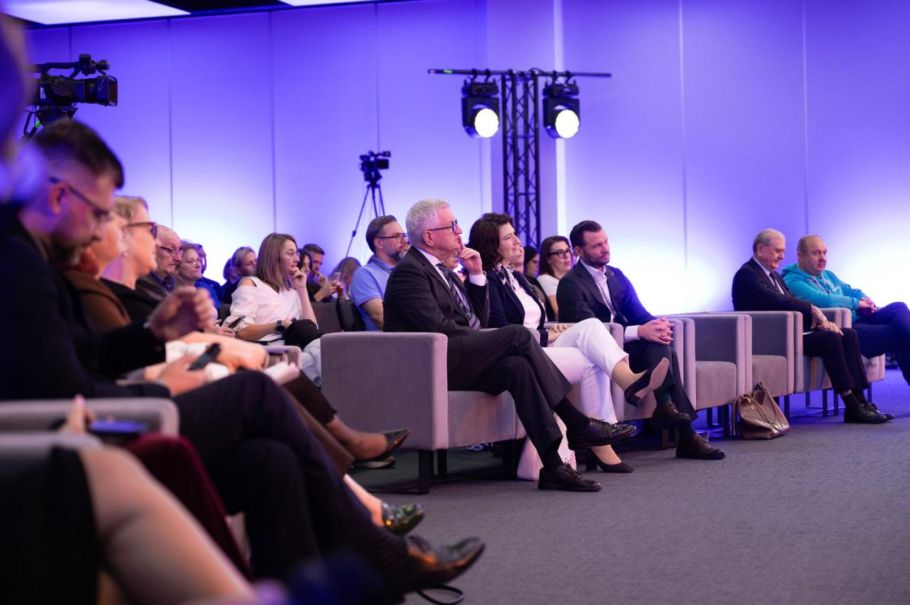 Konferencja POZAP odbywa się w Poznaniu. "Jednym z najważniejszych tematów jest kwestia bezpieczeństwa"