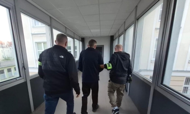 Poznańskie Archiwum X rozwiązało sprawę brutalnego zabójstwa sprzed 18 lat. Zatrzymano wnuka ofiary