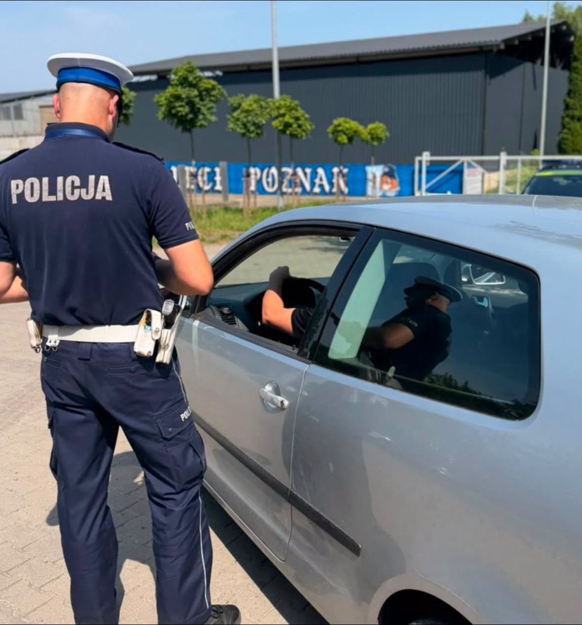 Kolejna deportacja z naszego regionu. Był pijany, gdy złamał dwa zakazy sądowe