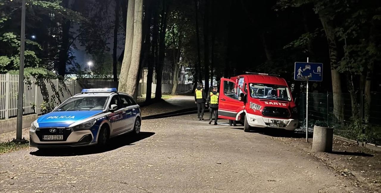 Nocne poszukiwania zaginionej nastolatki nad poznańskim jeziorem