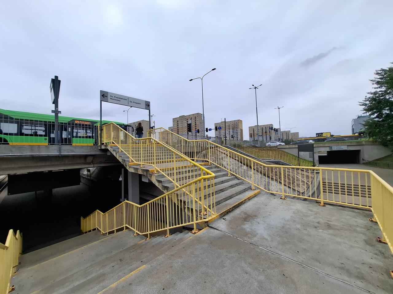 Wiadukty nad trasą PST w kiepskim stanie. Rowerowy Poznań apeluje o szereg zmian w ramach remontu