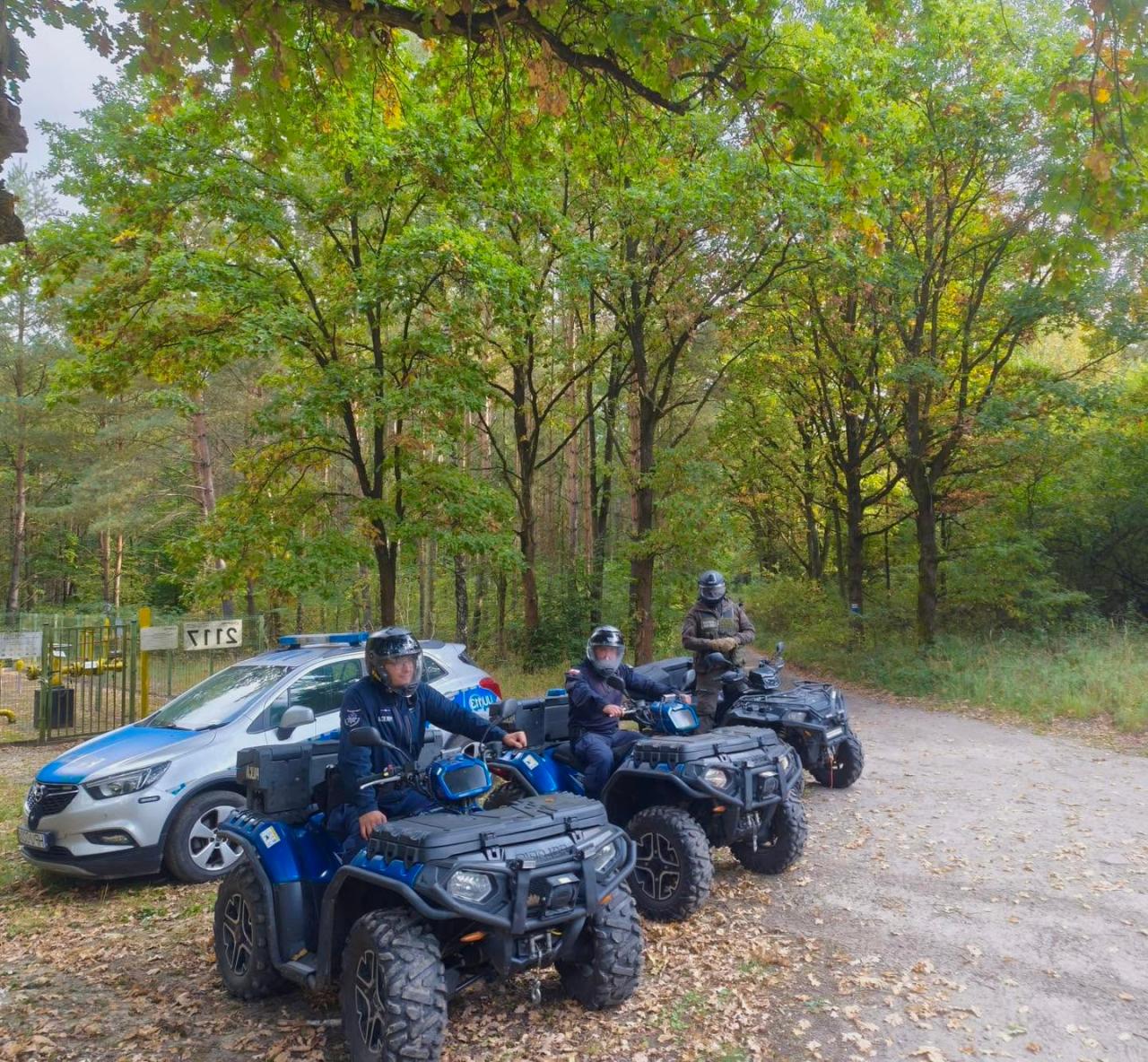 Na quadach po ścieżkach na popularnym terenie rekreacyjnym pod Poznaniem. Jest reakcja służb