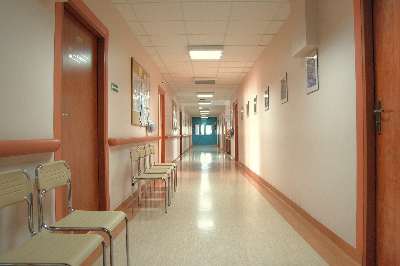 Niepokojące dane z naszego województwa. Ponad pięć razy więcej zachorowań na zakaźną chorobę