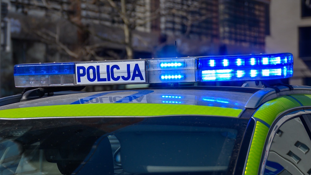 Akcja policji w centrum Poznania. Mężczyzna z nożem groził innej osobie?