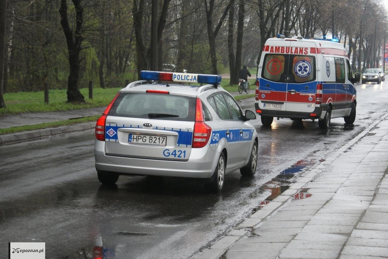 Jednym telefonem postawili na nogi służby ratunkowe. 34 i 37-latkowi z naszego regionu "się nudziło"