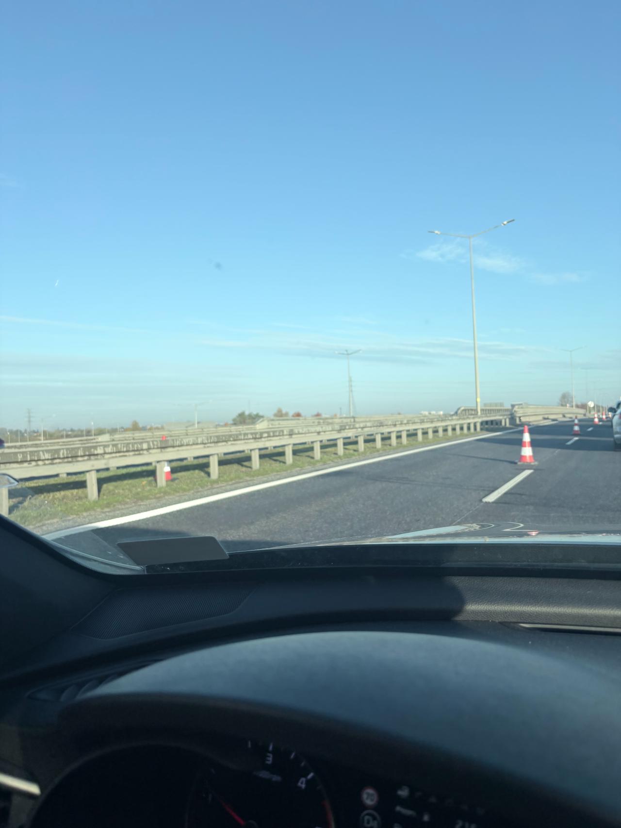 Ogromne korki na S11 i A2 przez remont wiaduktu