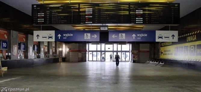 Dworzec PKP w dniu zamknięcia - 25 października 2013 roku | fot. Elżbieta Skowron