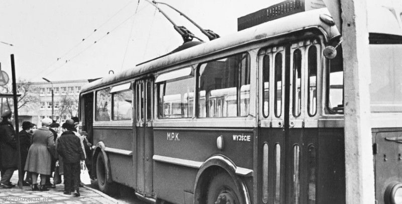 Jeden z ostatnich kursów trolejbusowych z pętli Ogrody | fot. poznan.wikia.com