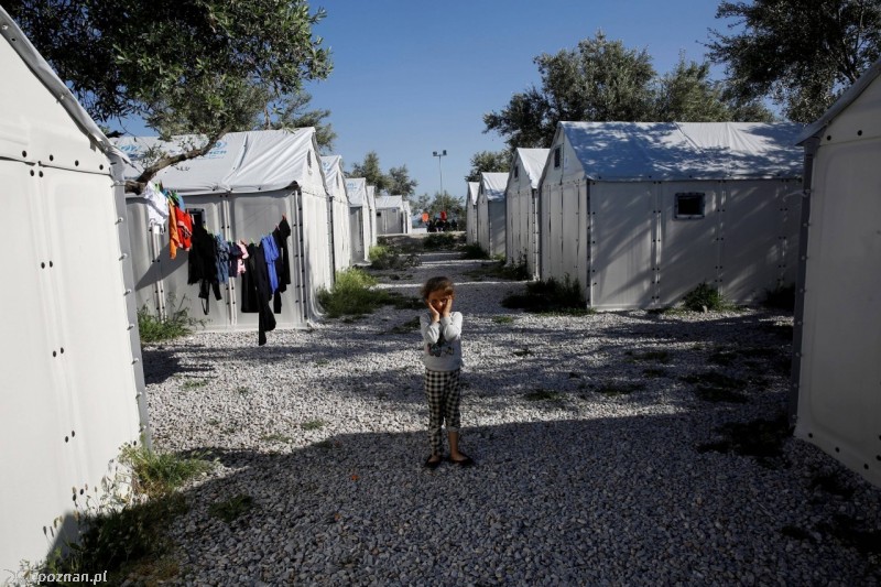 Obóz uchodźców na greckiej wyspie Lesbos | fot. AA/PAP/Abaca